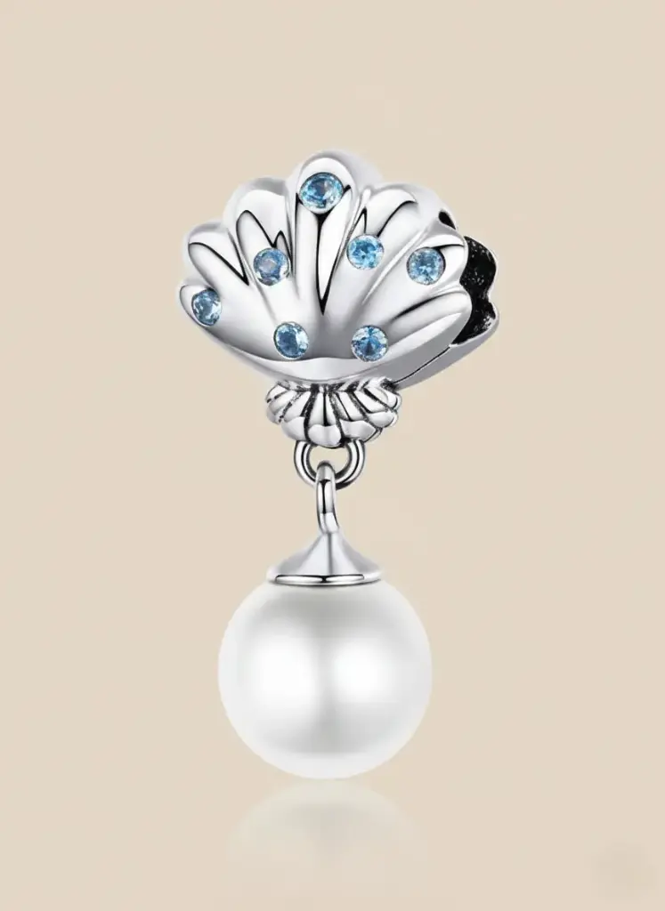 925 Silver Clam and Pearl Charm, 0.0040 kg