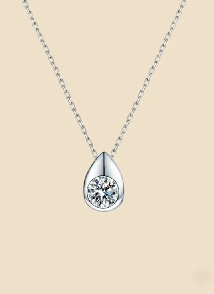925 Silver Moissanite Water Drop Necklace, 0.0050 kg