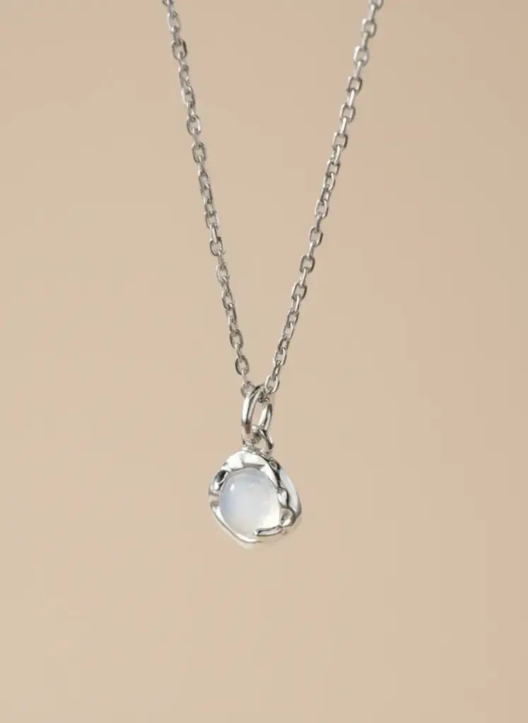 925 Silver Cat's Eye Necklace, 0.0050 kg
