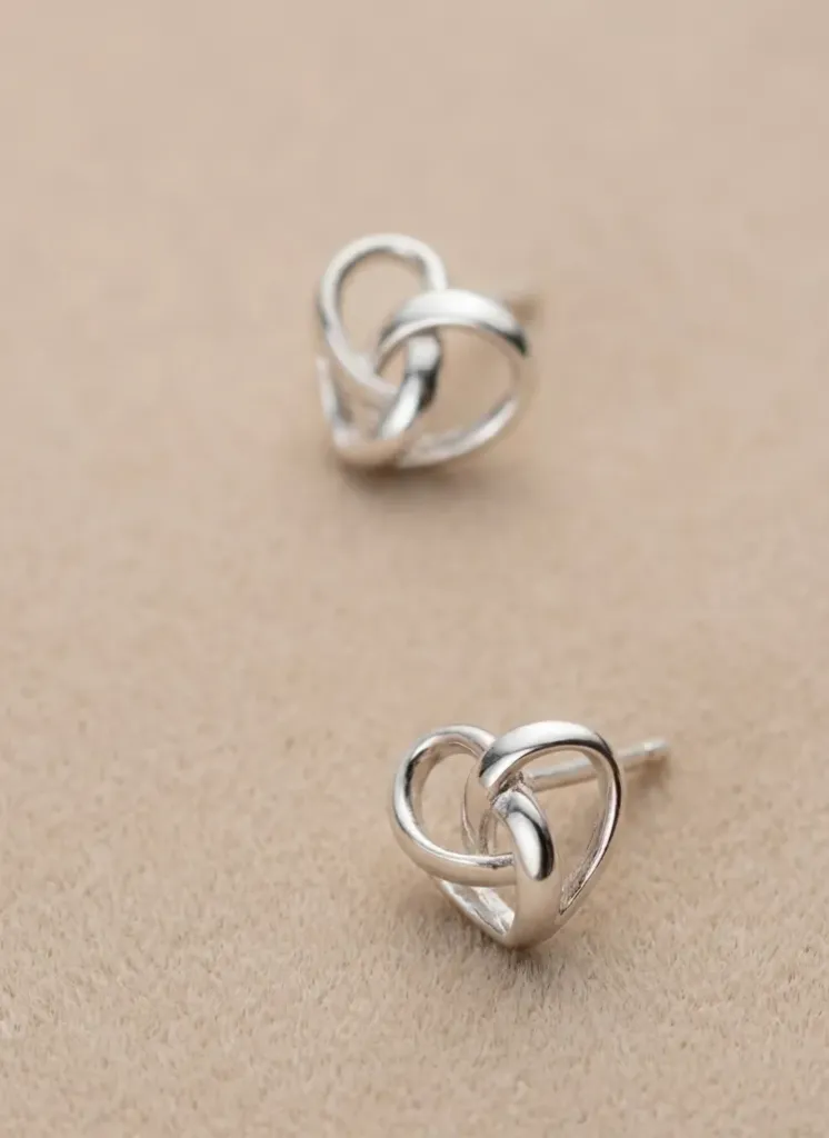 925 Silver Hollow Heart Stud Earring, 0.0030 kg