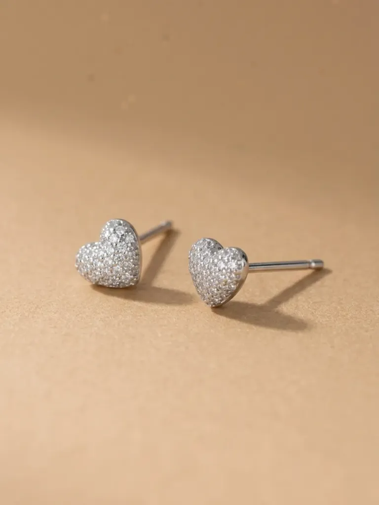 925 Silver Filled Cubic Zirconia Heart Stud Earring, 0.0050 kg 