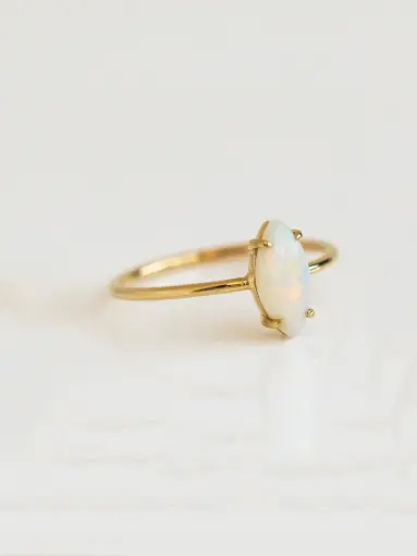 925 Silver 14K Gold Plated Pointed Oval Opal Geometric Band Ring US 7, 0.0030 kg